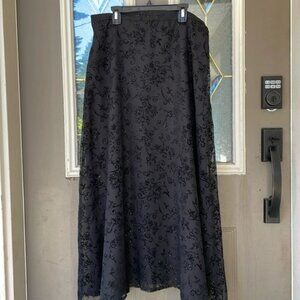 NYGARD Collection Ladies Petite A-Line Maxi Skirt, Black Shimmer Size 12